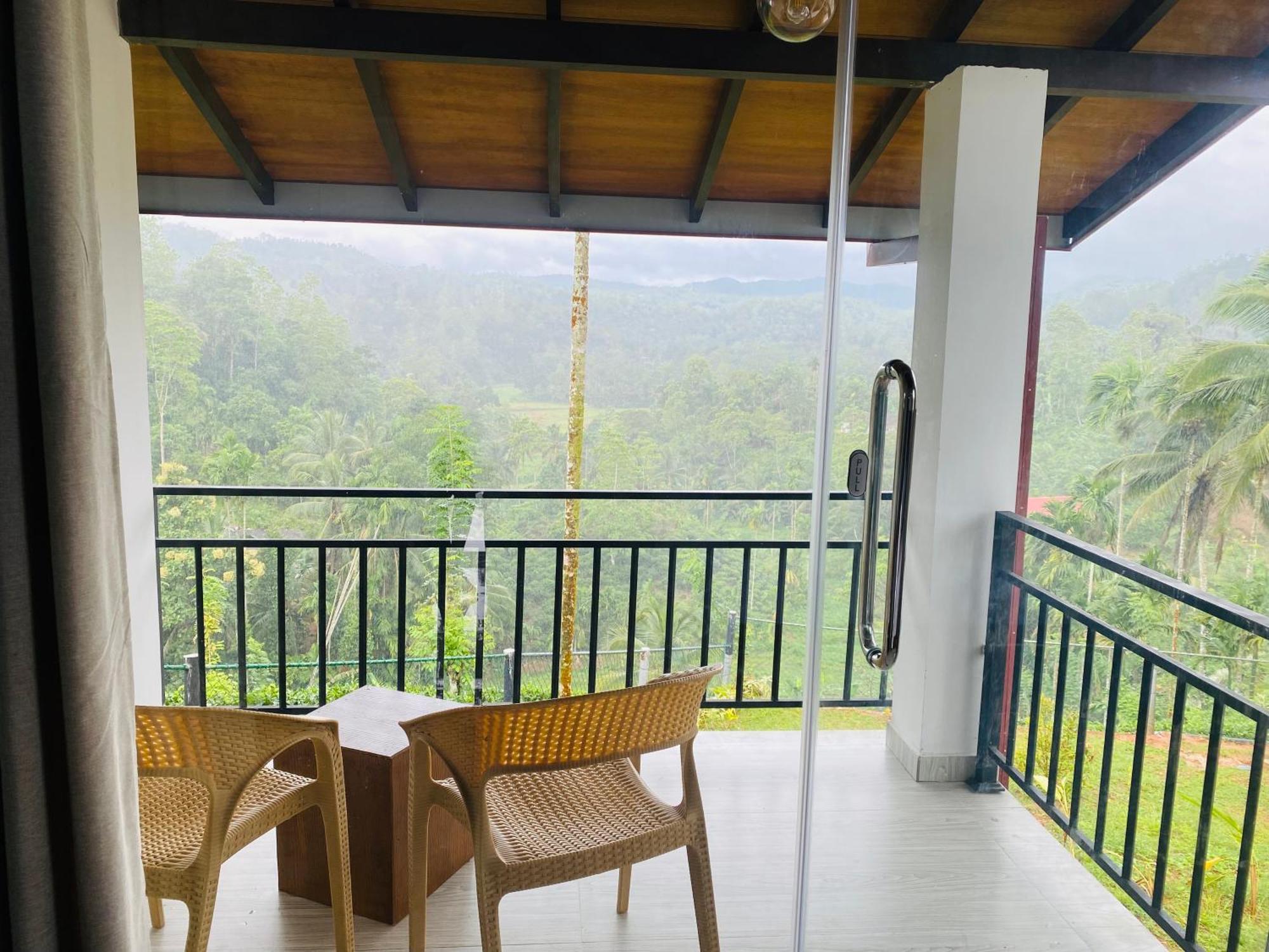 Rainforest Mount Lodge デニヤヤ エクステリア 写真